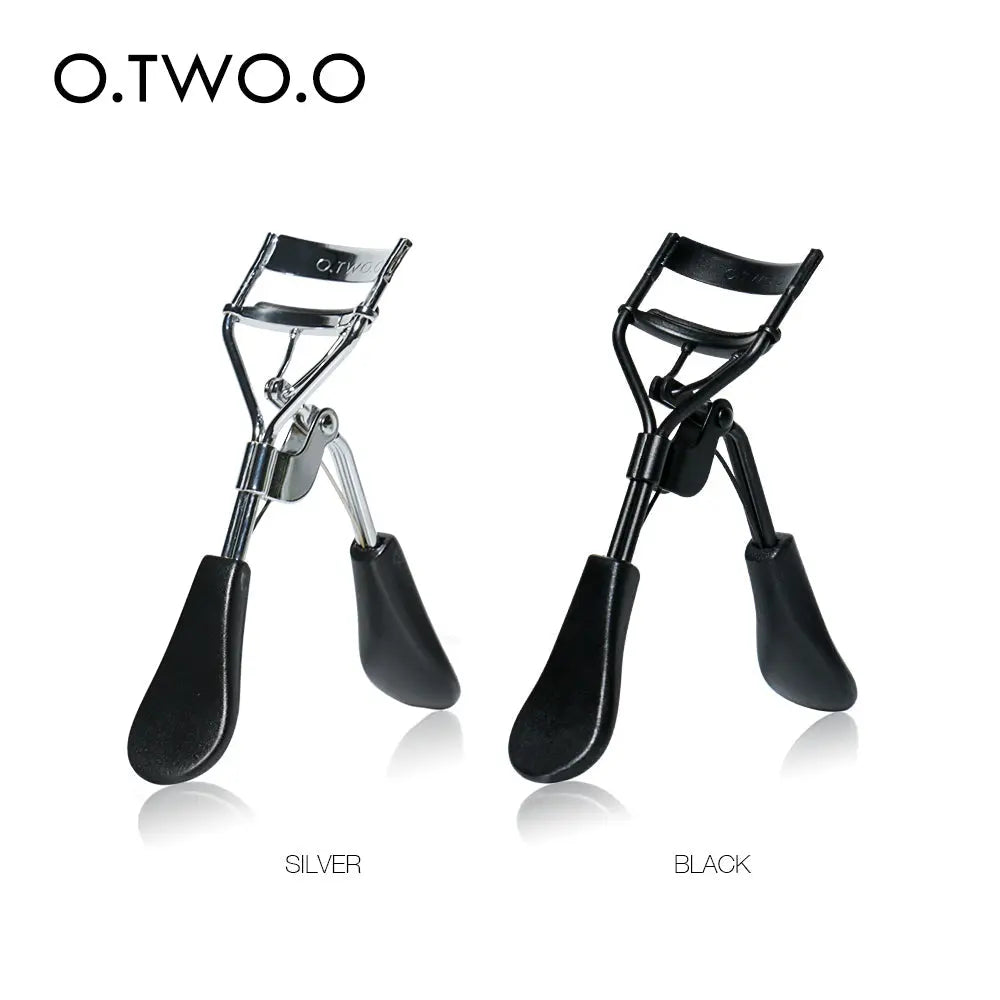 O.TWO.O Eye Lashes Curler - O TWO O Cosmetics Qatar