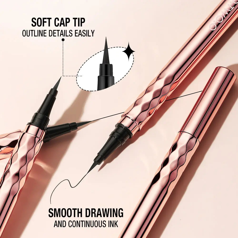 O.TWO.O Smooth and Long-Lasting Black Eyeliner - O TWO O Cosmetics Qatar
