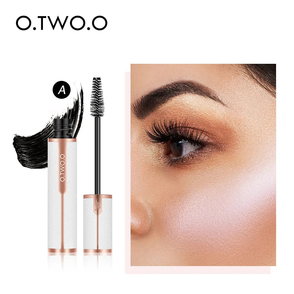 O.TWO.O Gold Silk Satin Mascara - O TWO O Cosmetics Qatar