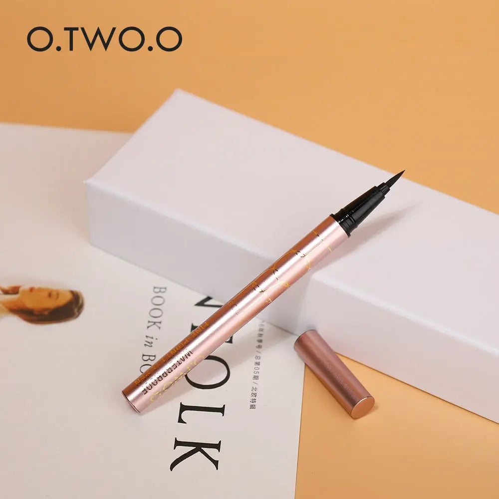 O.TWO.O Eyeliner Waterproof Black Liquid Eyeliner Pen Leak-proof Long Lasting Eye Liner - O TWO O Cosmetics Qatar