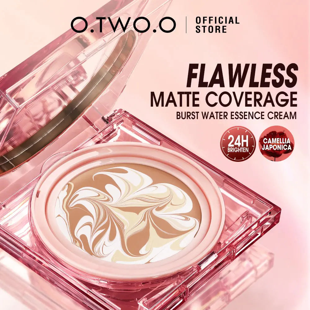 O.TWO.O Matte and Moist Good Coverage Air cushion powder paste - O TWO O Cosmetics Qatar