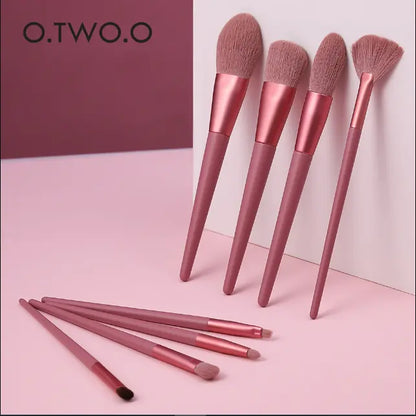 O.TWO.O 8 PCS MAKEUP BRUSH SET - O TWO O Cosmetics Qatar