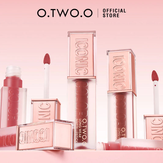 O.TWO.O Silky Smooth Moisturizing Lip Mud