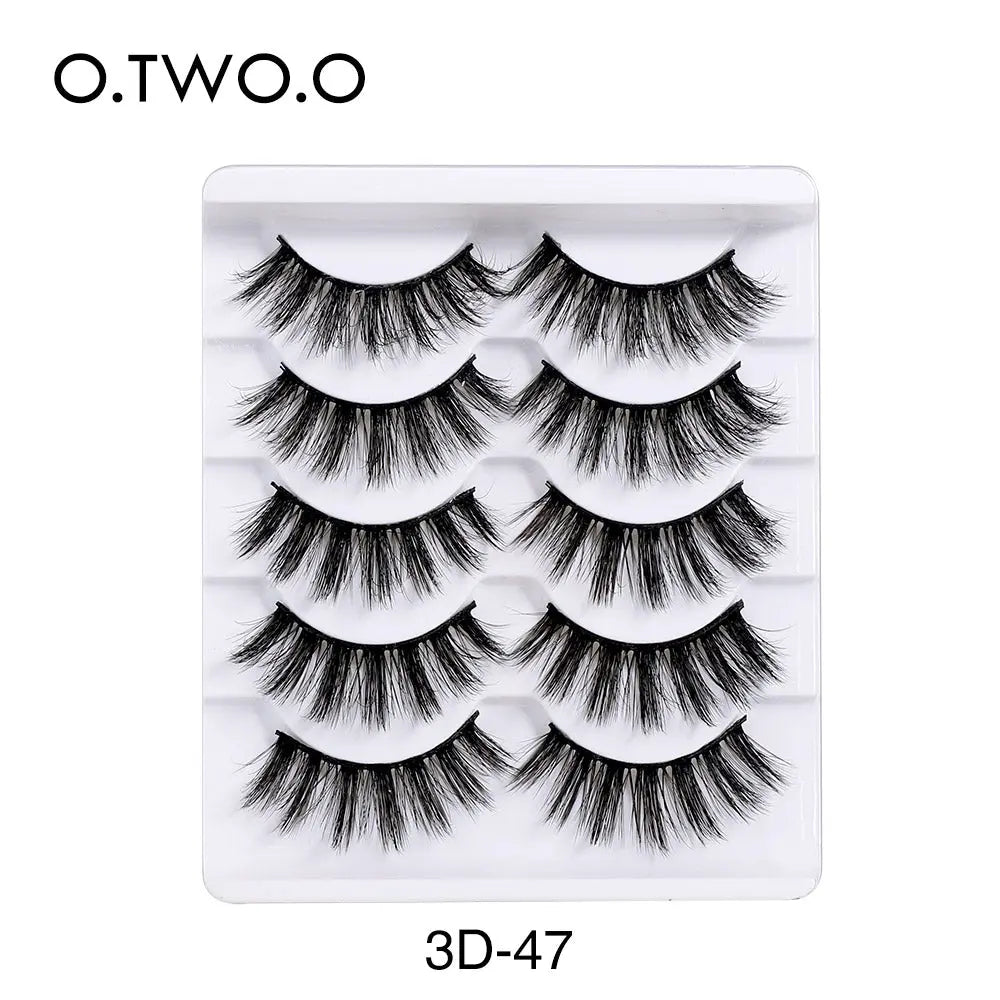 O.TWO.O 3D Eyelash Stem Faux Mink Eyelashes - O TWO O Cosmetics Qatar