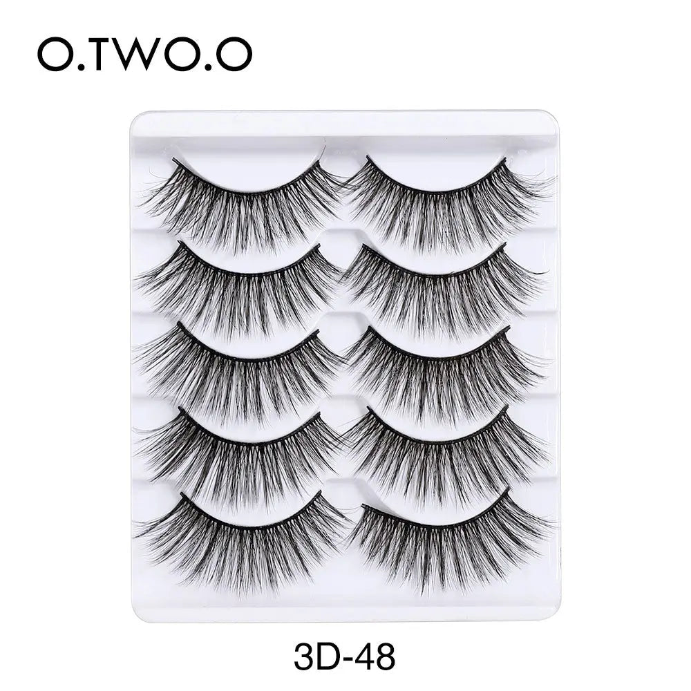 O.TWO.O 3D Eyelash Stem Faux Mink Eyelashes - O TWO O Cosmetics Qatar