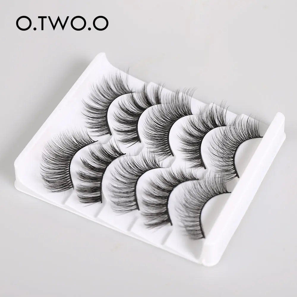 O.TWO.O 3D Eyelash Stem Faux Mink Eyelashes - O TWO O Cosmetics Qatar