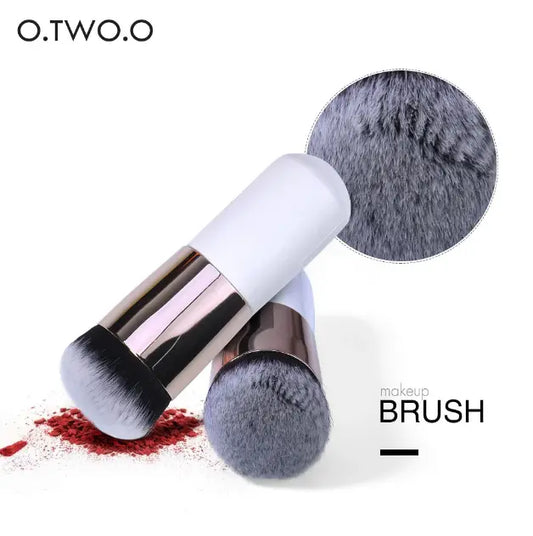 O.TWO.O FLUFFY BRUSH - O TWO O Cosmetics Qatar